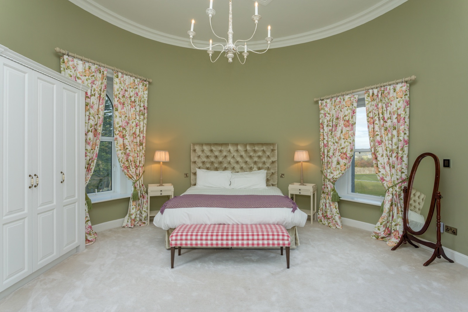 The Tower Bedroom — photo 1